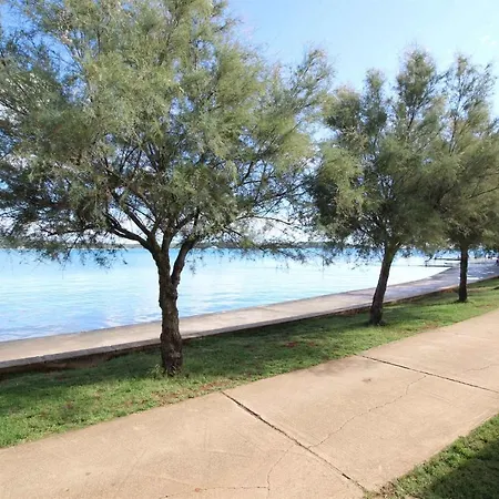 Appartamento In Novigrad - Istrien 9401